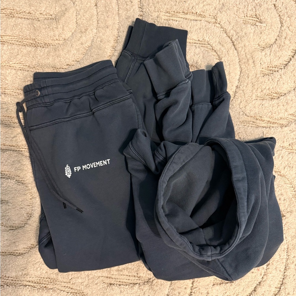 FP Movement Undefeated Set (2pc)